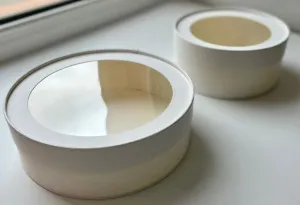 Коробка под зефир, печенье и макароны круглая с окном диам.160мм выс.70 мм, диам.200мм выс.70мм (белая) Коробка под зефир, печенье и макароны круглая с окном диам.160мм выс.70 мм, диам.200мм выс.70мм (белая)